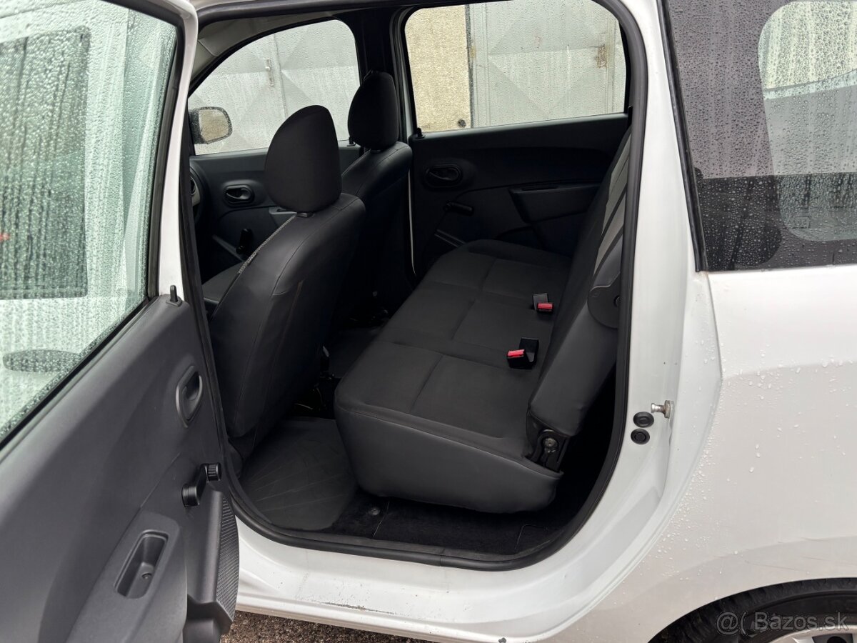 Dacia Lodgy 1.6i - 10