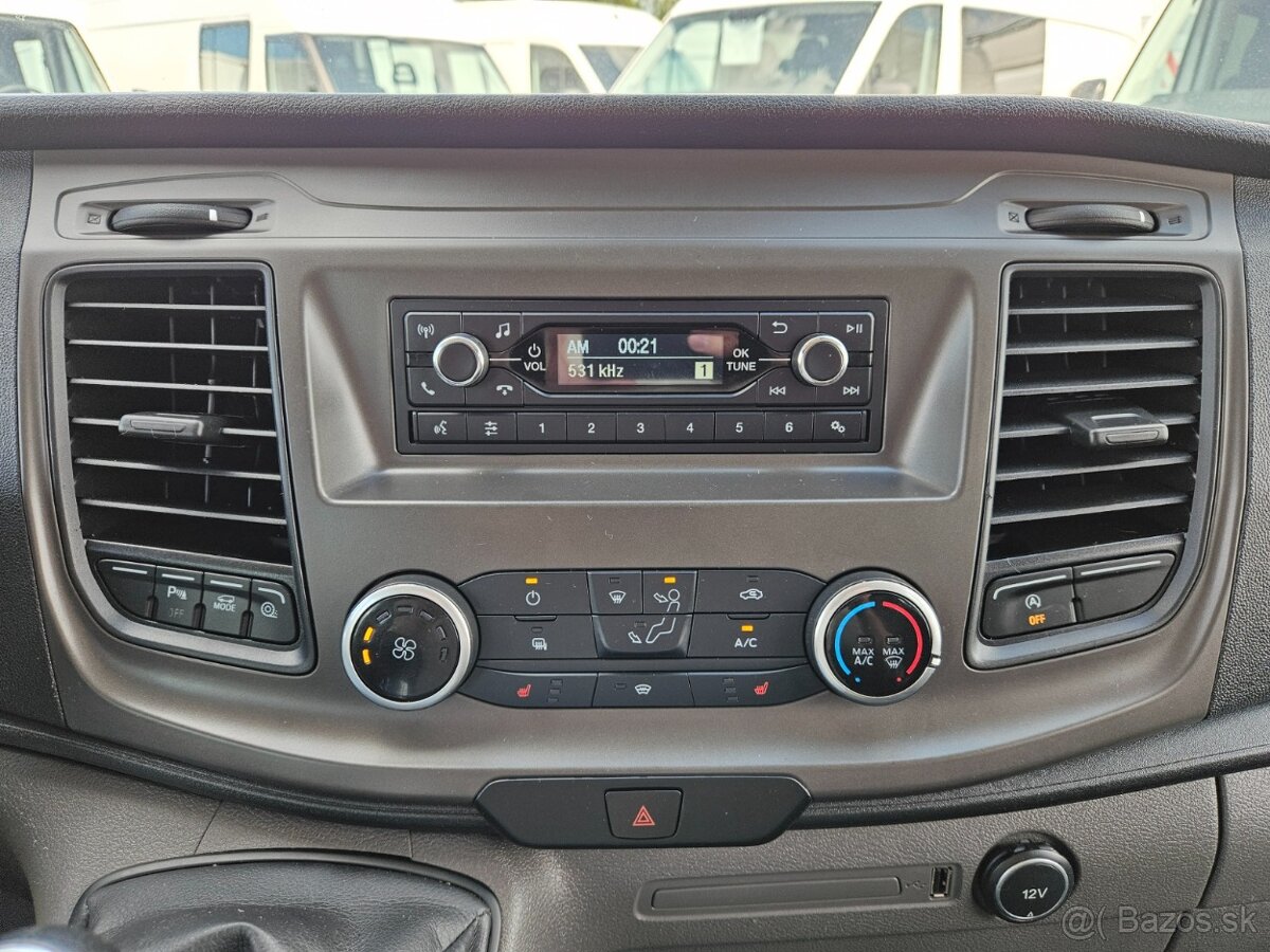 Ford transit L3H2 7-miestne 2,0TdCi/170hp - 2019 - 10