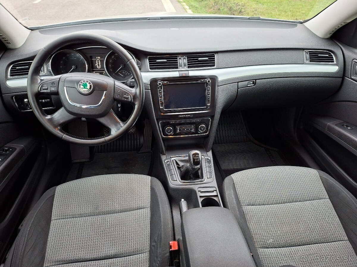 Škoda Superb 2.0 TDI - 10