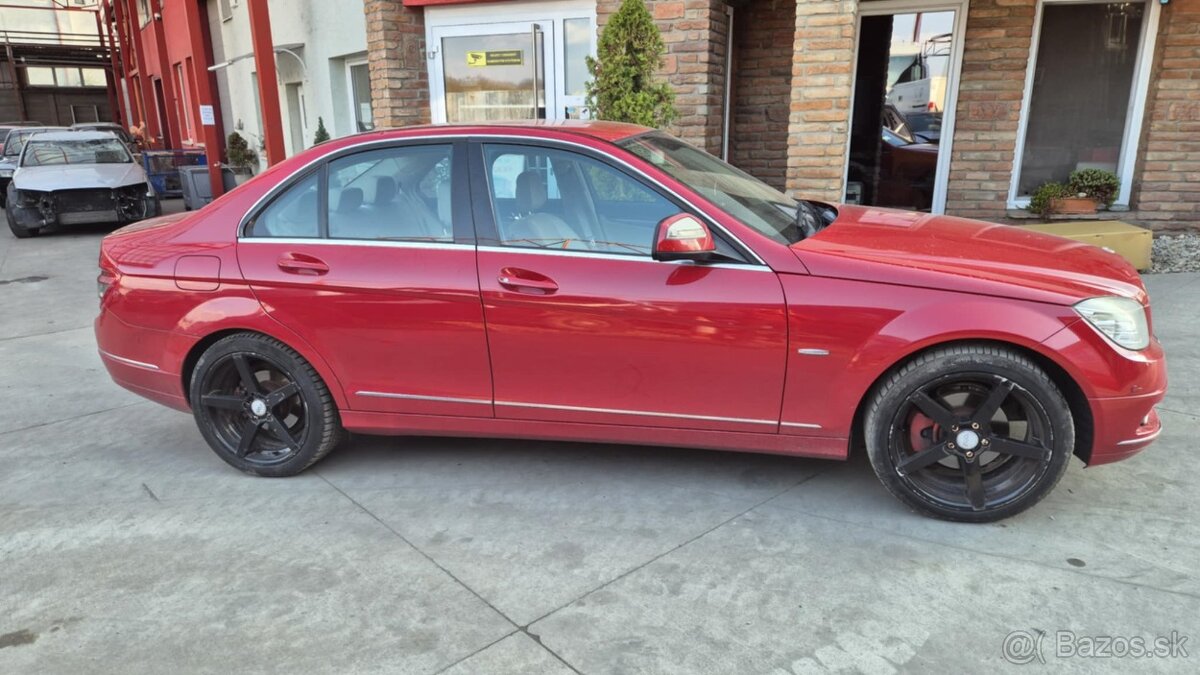 Mercedes C200 Elegance W204 2,2CDI100kw kód:64681 - 10