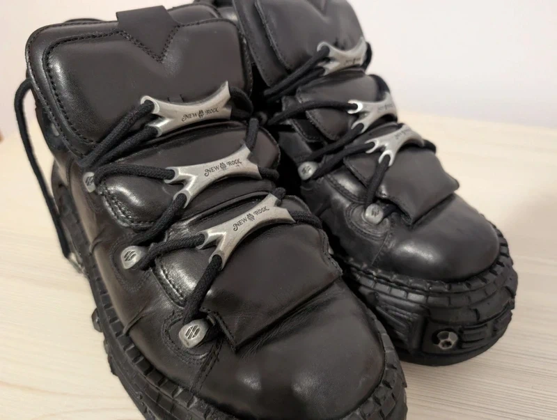 Masívne kožené platformy New Rock M-Wall106 S25 | Veľkosť 44 - 10