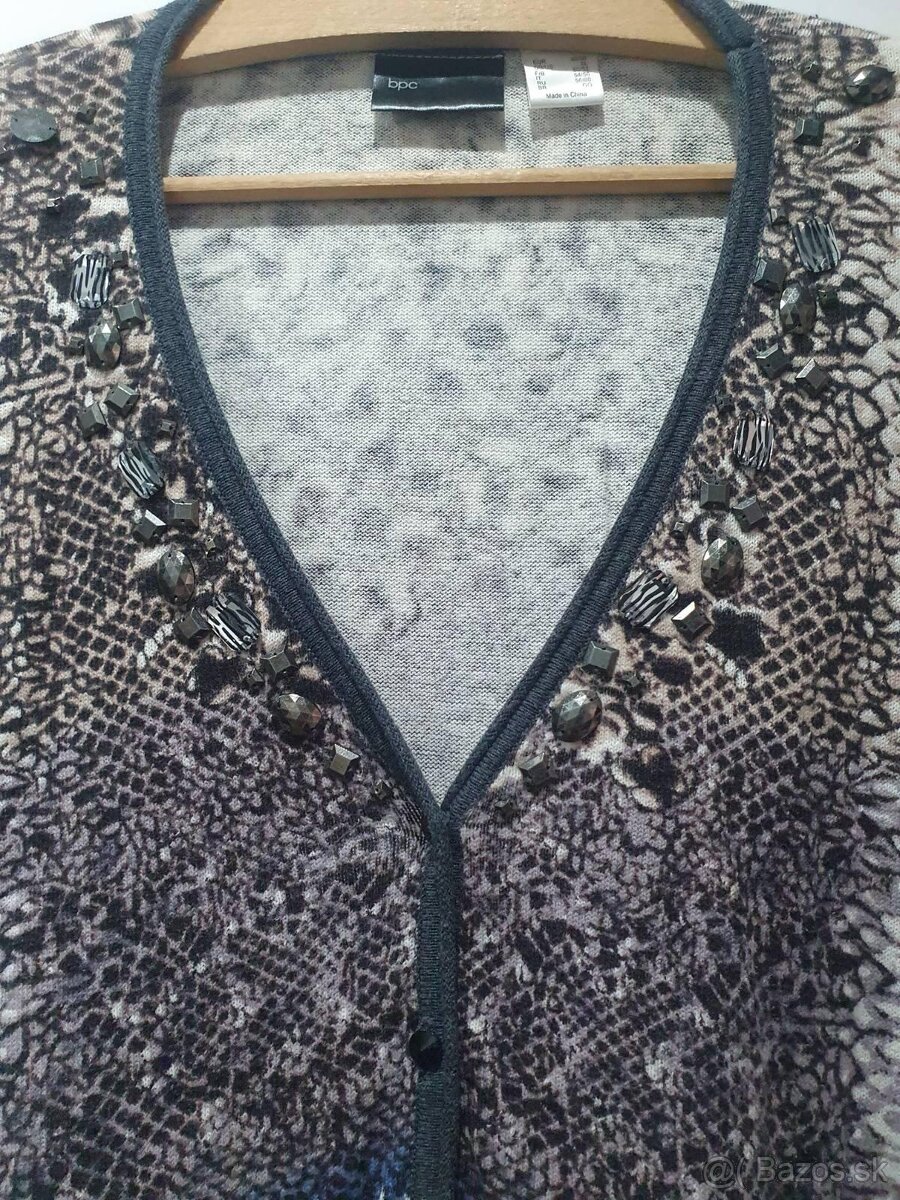 BALÍK DÁMSKEHO OBLEČENIA - 10