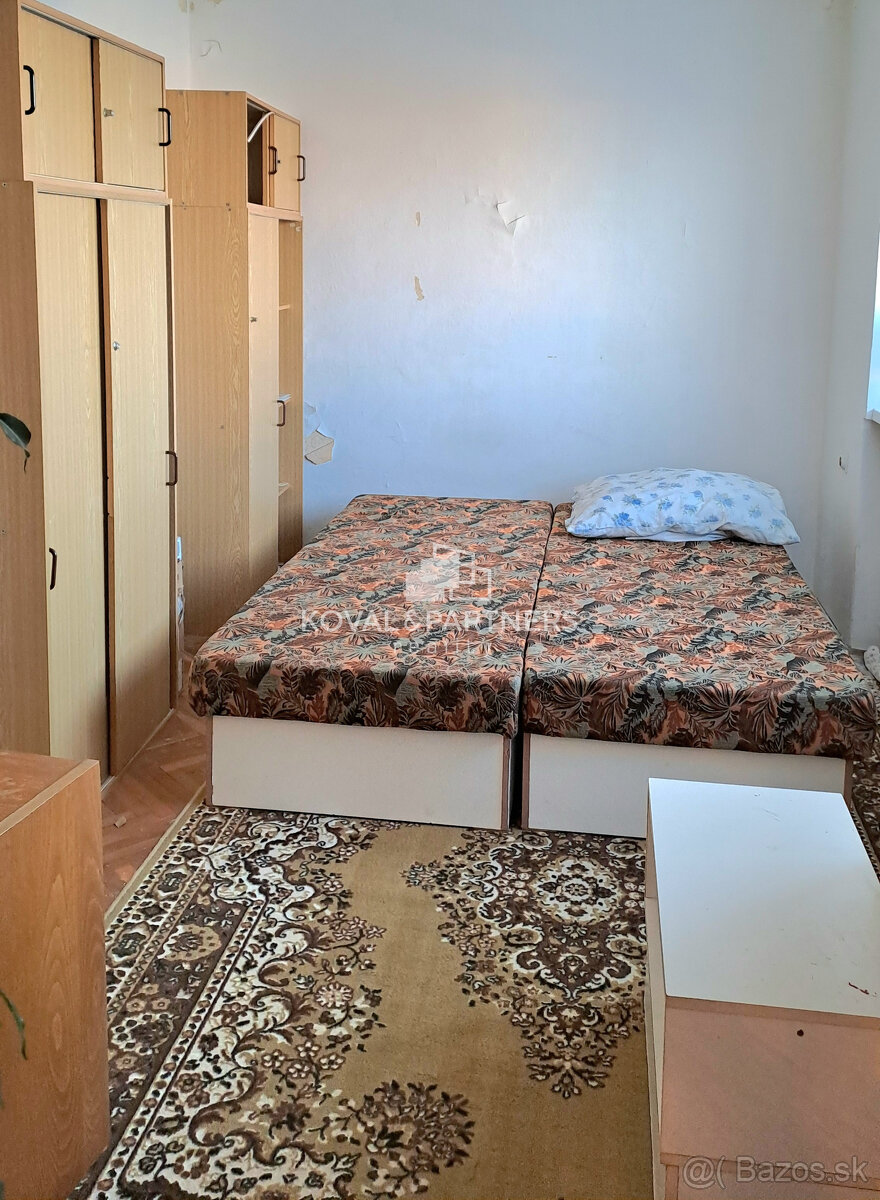 Na prenájom poschodová budova, Zlaté Moravce, časť Ďatelinis - 10