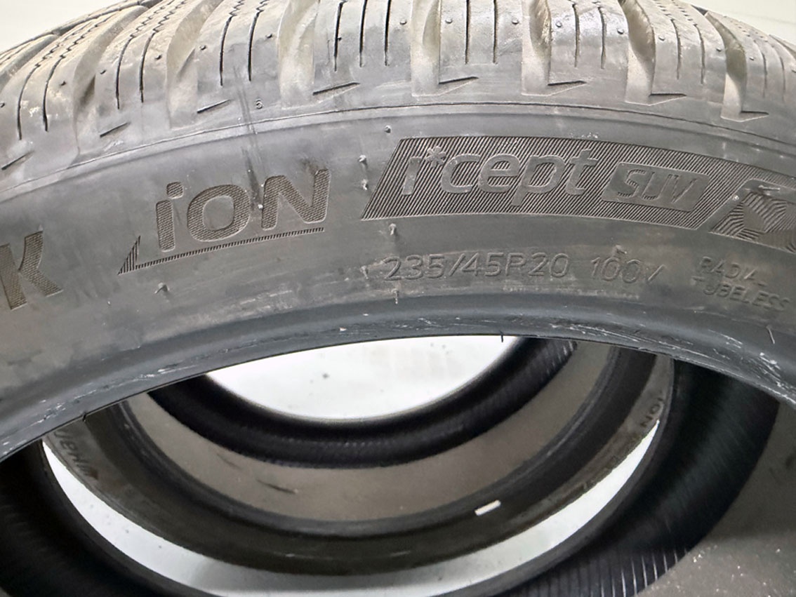 20 zimne pneumatiky Hankook ION I-cept EV 235/45 R20 - 10
