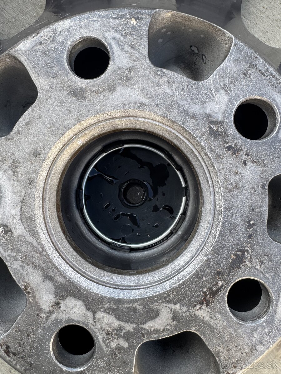 Disky R19 Brock B21 - 10