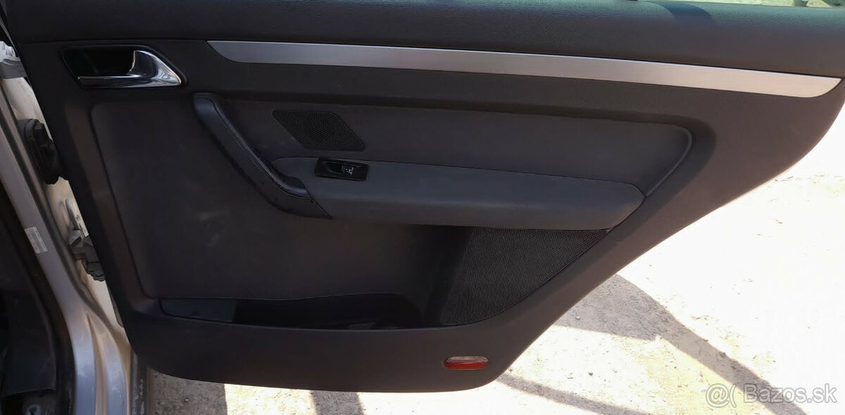 Volkswagen Touran 1,9TDi 77kw motor: BKC DSG - 10