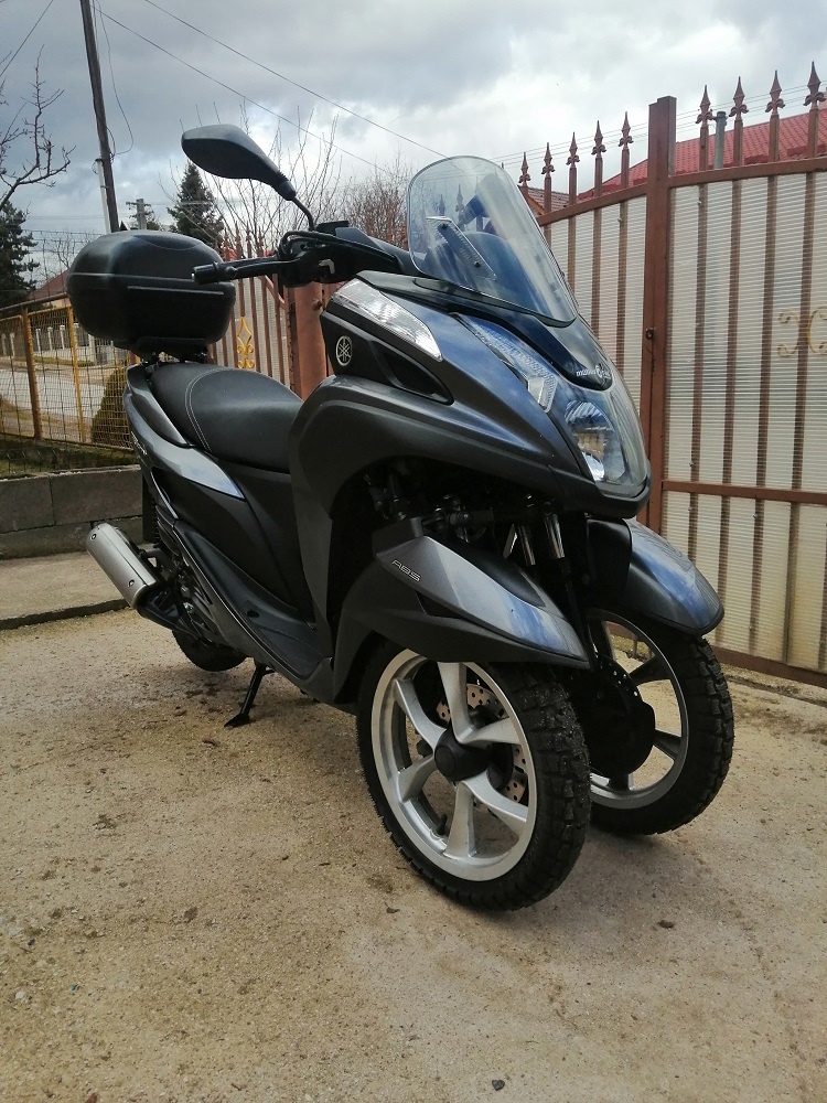 Yamaha Tricity 125 - 10