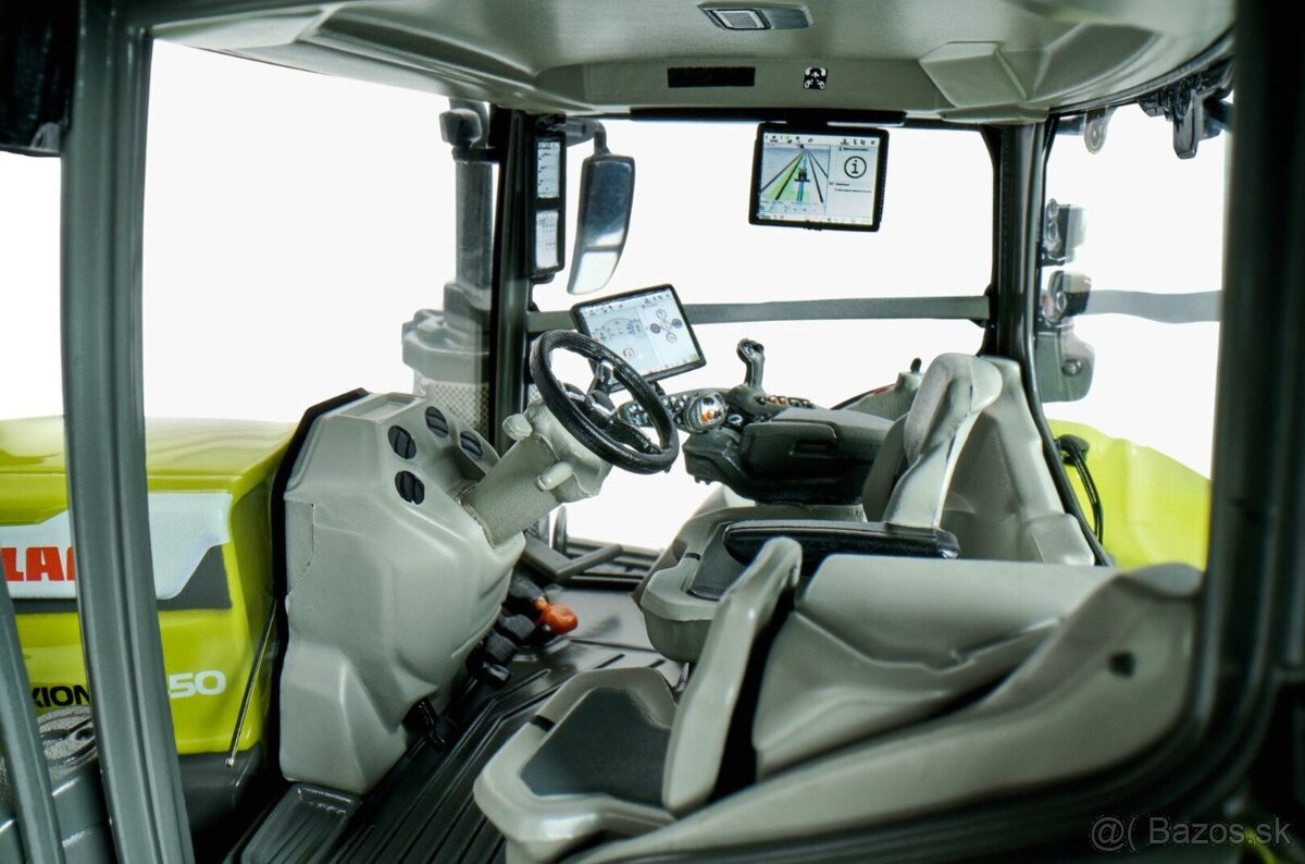 Modely traktorů Claas Axion 1:32 MarGe Models - 10