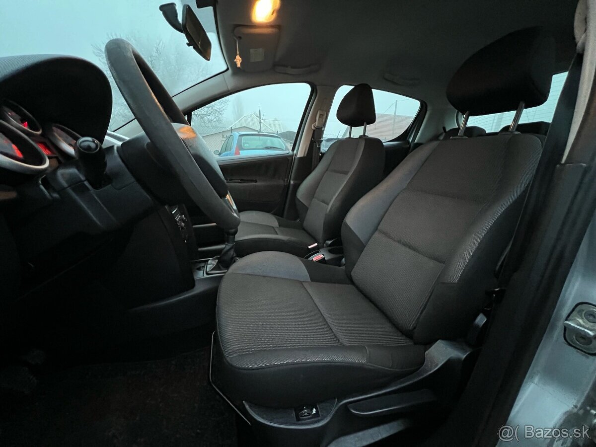 Peugeot 207 FL 1.4 benzín (KFT), 54kW, MT/5, rok:12.2009. - 10