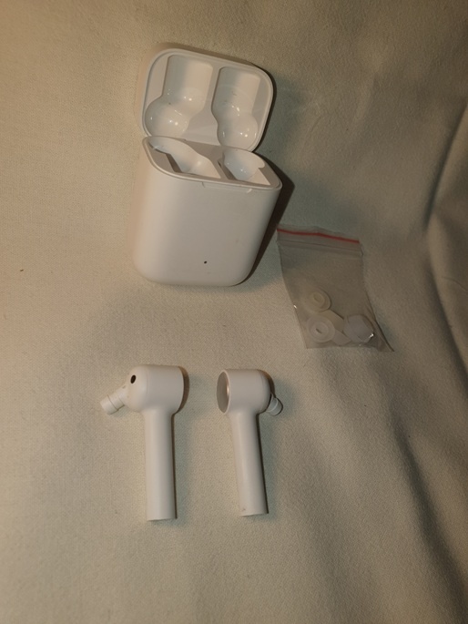 SLUCHÁTKA EARPHONES - 10