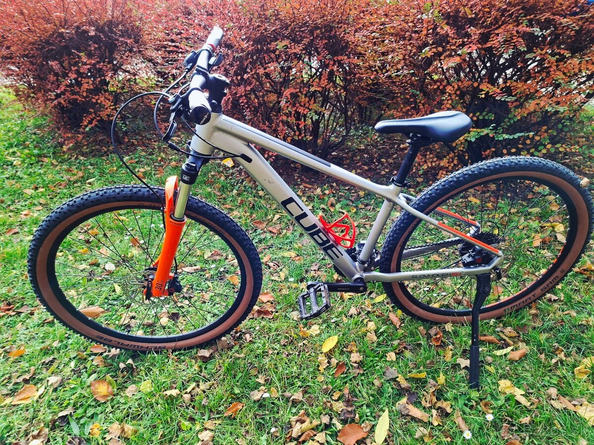 CUBE rám S, kolesá 27,5 - 10