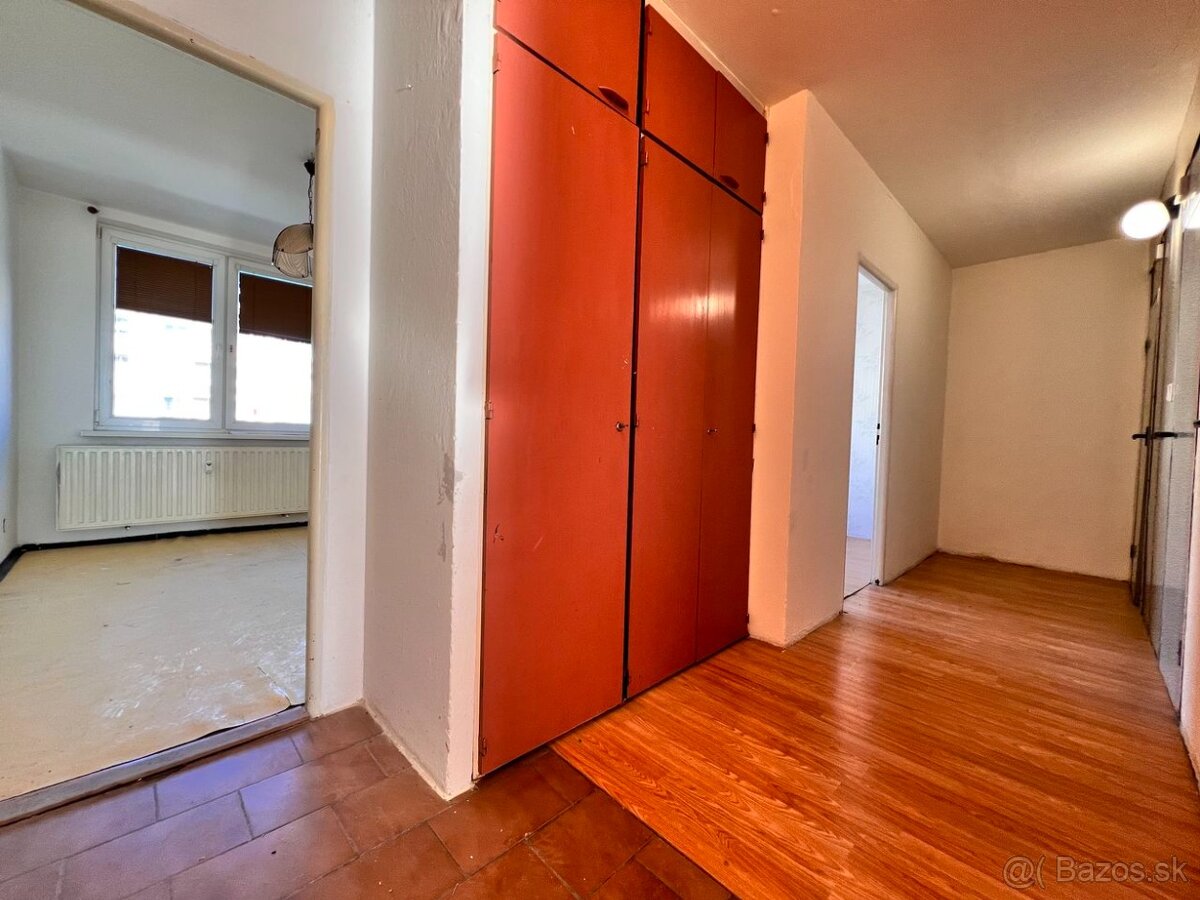 Prenájom 3-izbového nezariadeného bytu, Buzulucká – Košice - 10