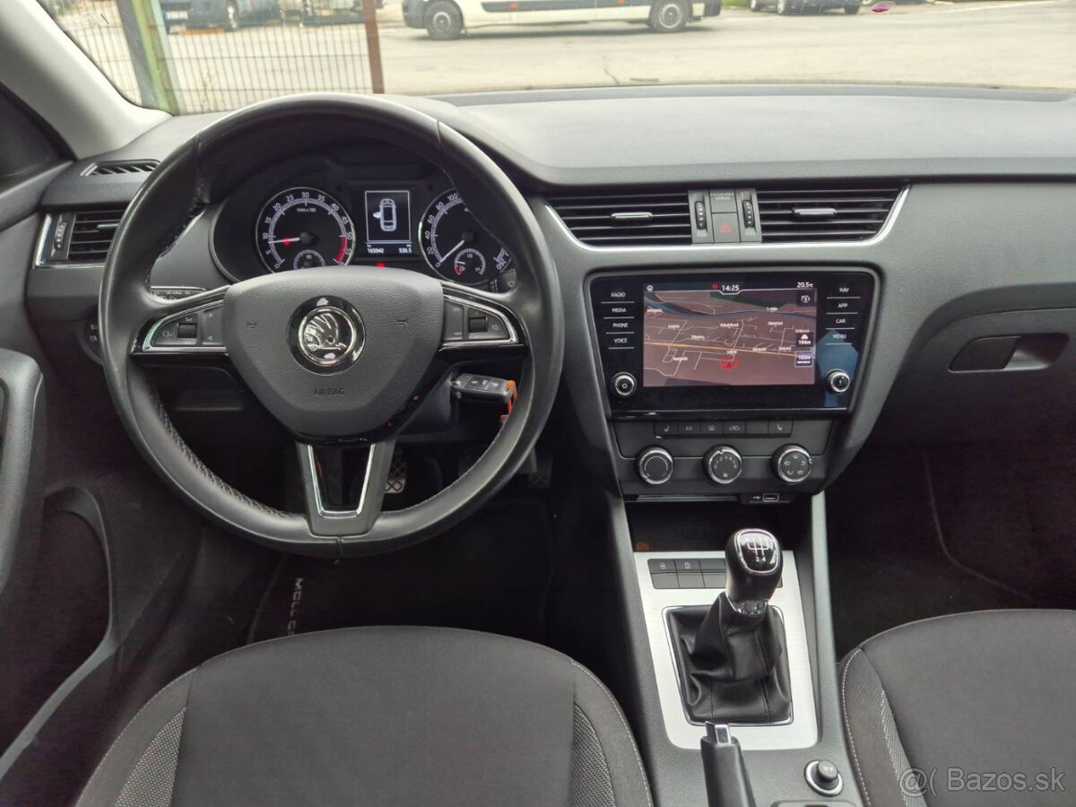 Škoda Octavia Combi 1.6 TDI 115k Ambition - 10