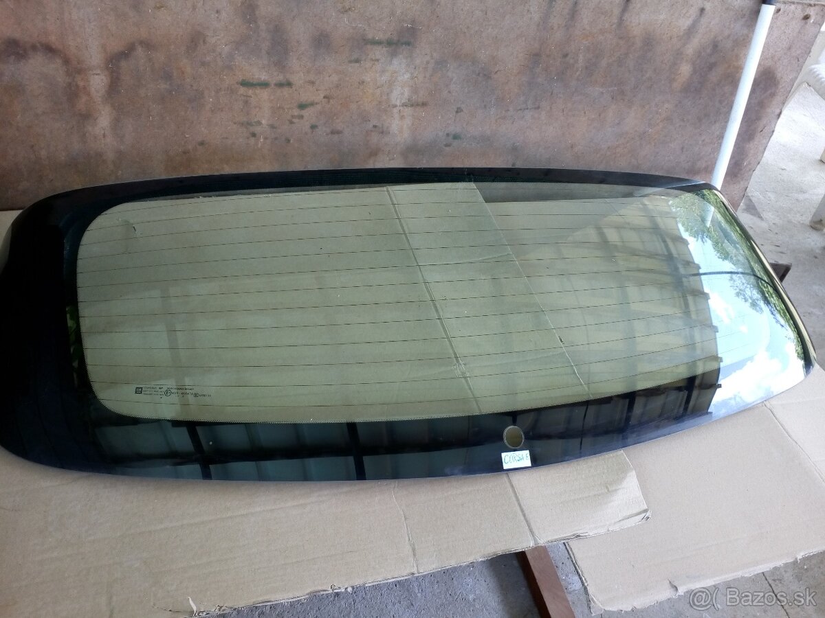 Peugeot 208 diely piatych dvier - 10