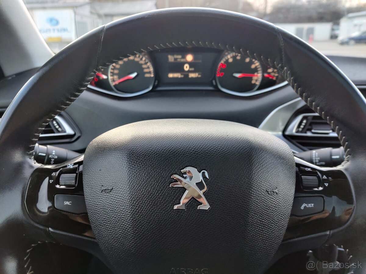 Peugeot 308 - 10
