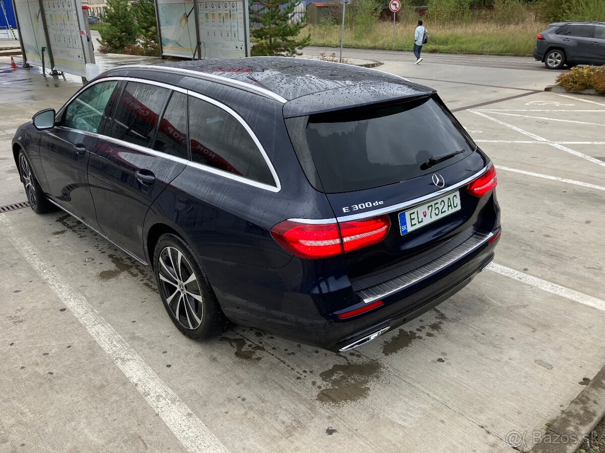 Mercedes E300 DE - 10