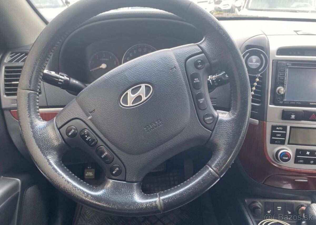 Hyundai Santa Fe 2.2-114KW-PANORAMA - 10