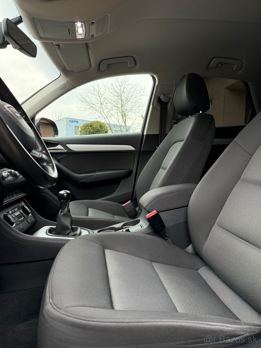 Audi Q3 2.0TDI Quattro 110KW Manuál - 10
