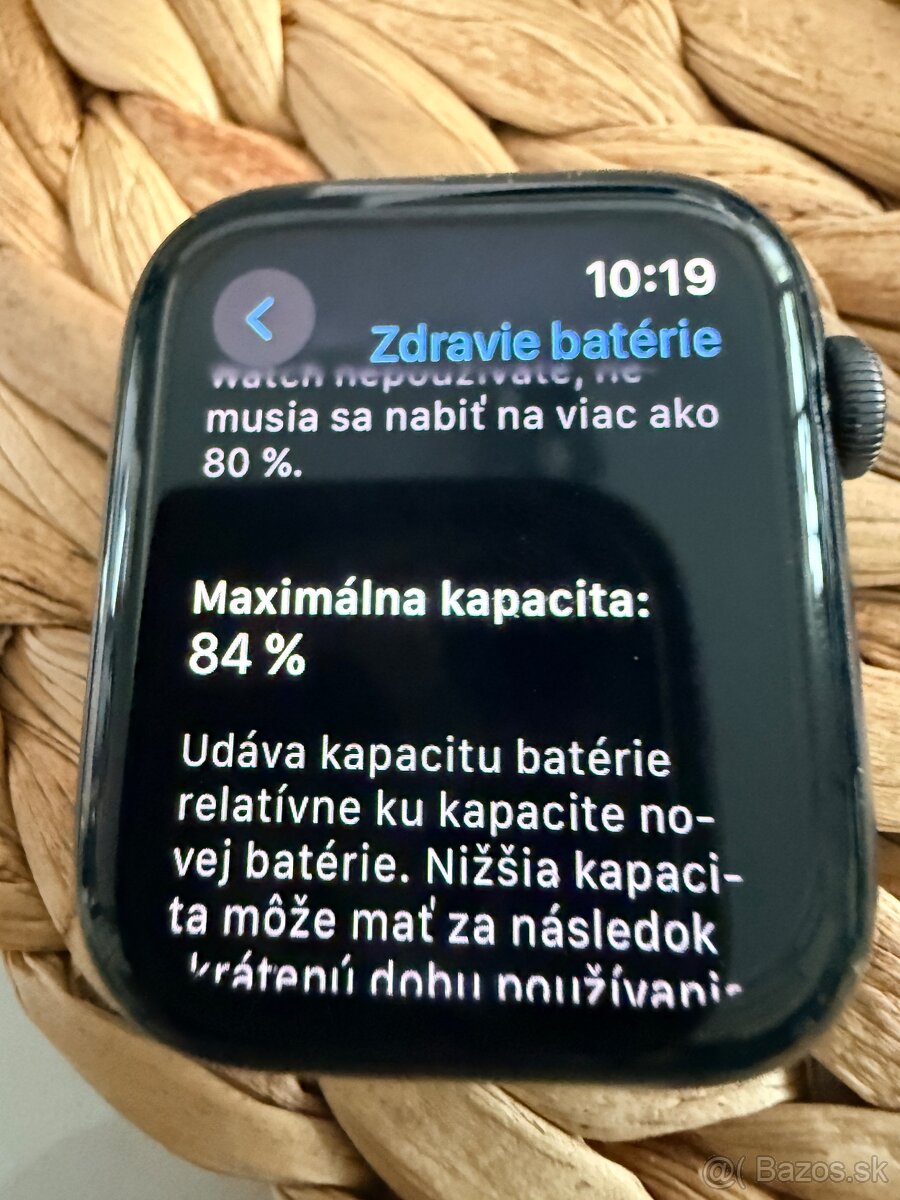 Apple Watch SE 44 mm - 10