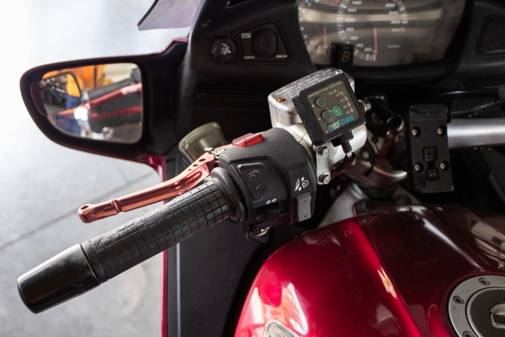 Honda ST / Pan European 1300A, (2005) - 10