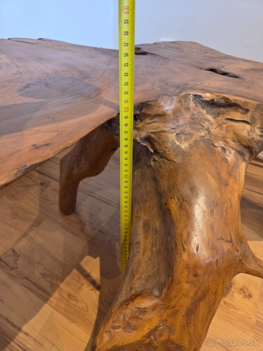 Masívny koreňový stolík - 10