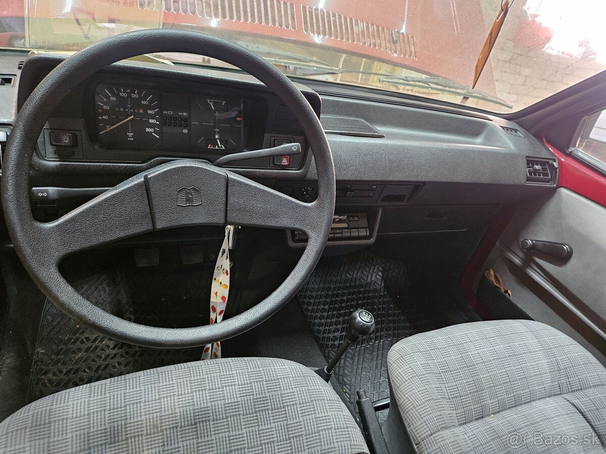 Volkswagen Polo 86C - 10