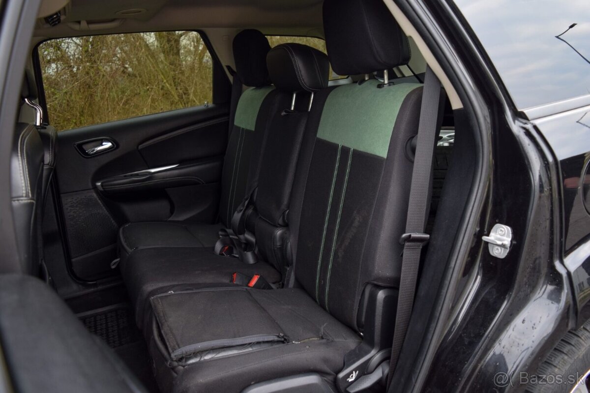 Fiat Freemont 2.0 16V MultiJet 4x4 A/T - 10