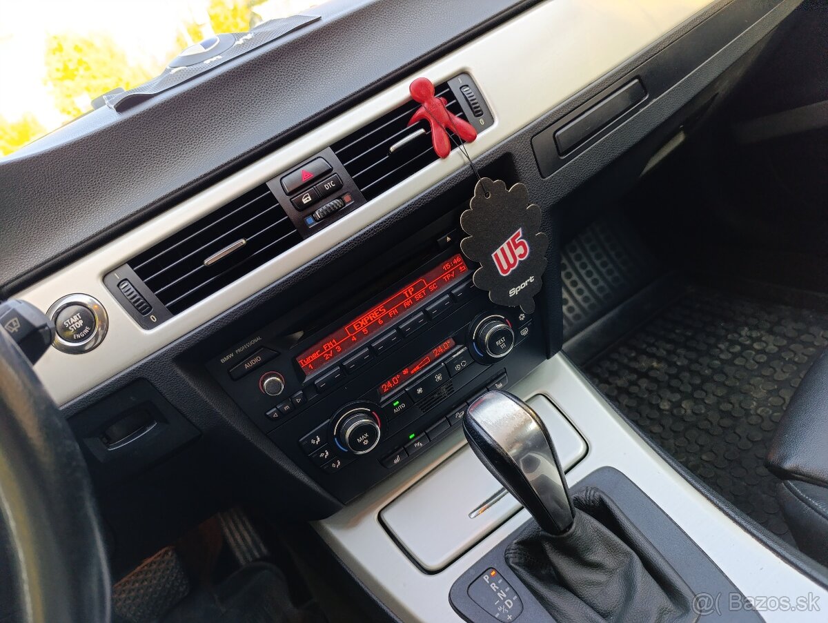 BMW 3 330xd Coupe 231PS XDrive - 10