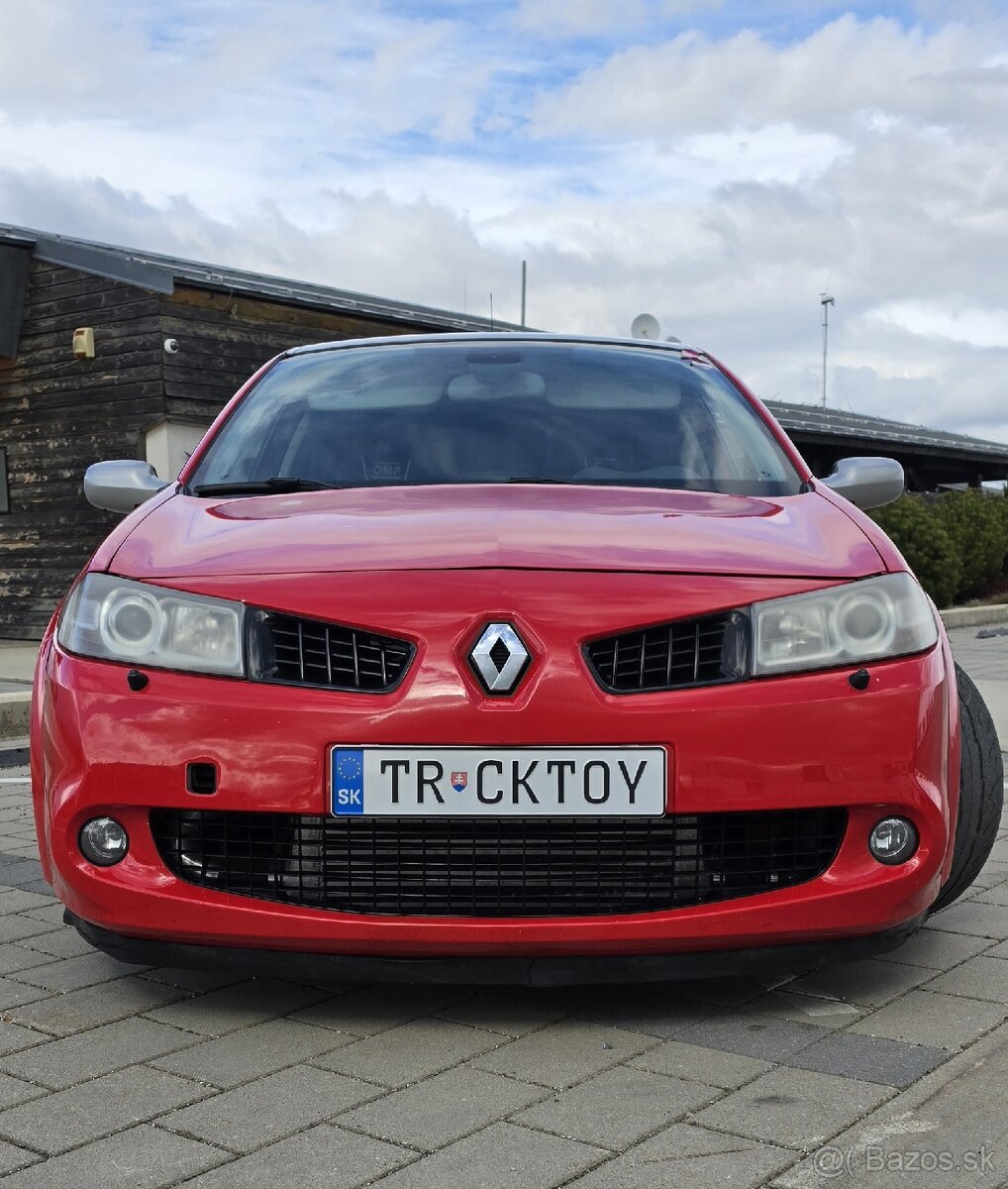 Predám Renault Megane RS 2.0T - 10