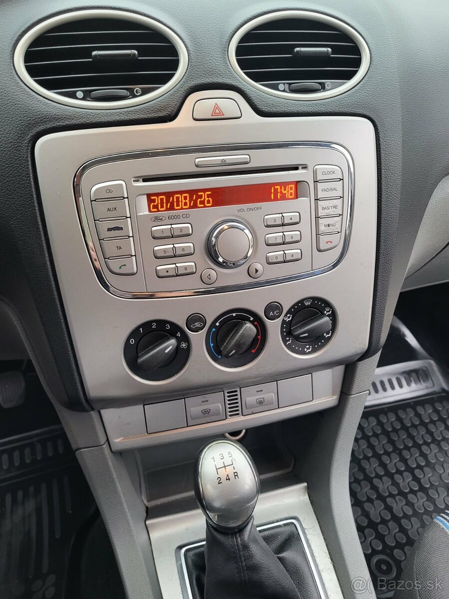 Predám Ford Focus Combi II. - 10
