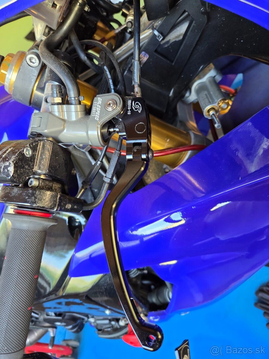 Predám Yamaha R1M - 10