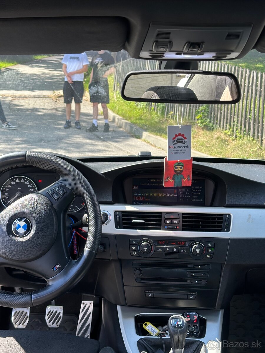 BMW e90 - 10