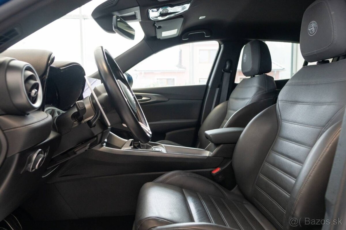 Alfa Romeo Tonale Speciale 1.5 mHEV A/T - 10