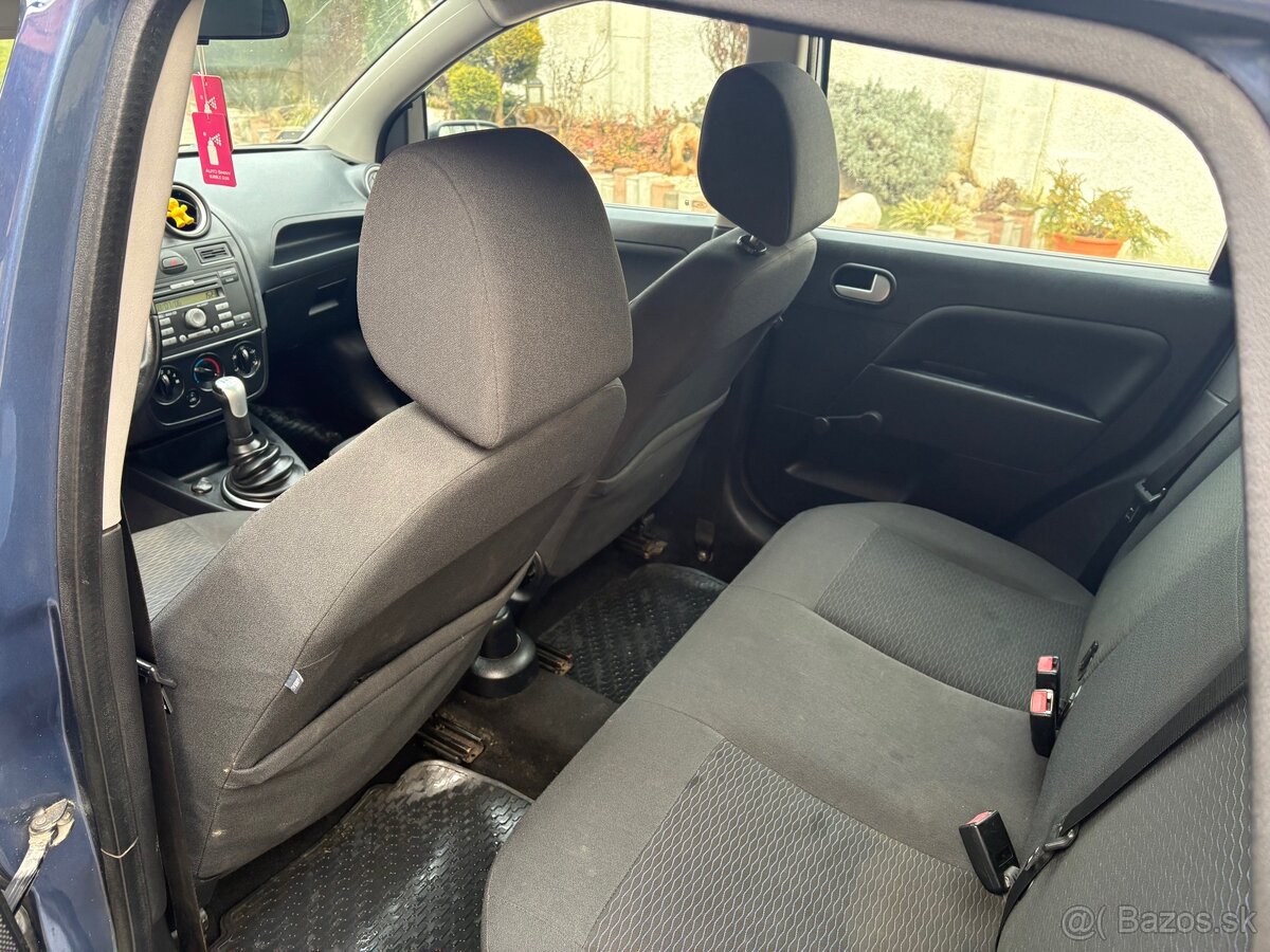 Ford fiesta 1.4 diesel - 10