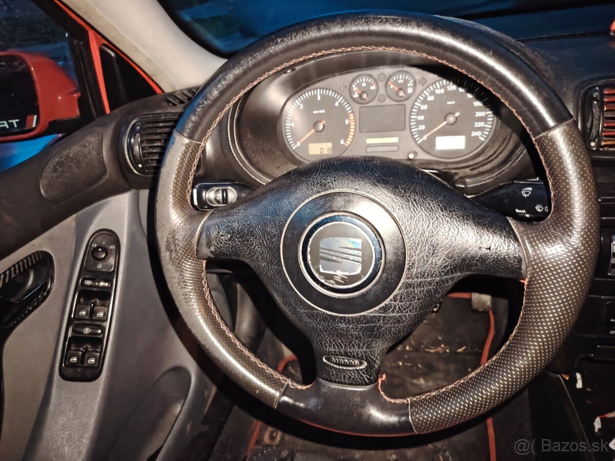 Predám Seat Leon 1.9 TDI 81kw - 10