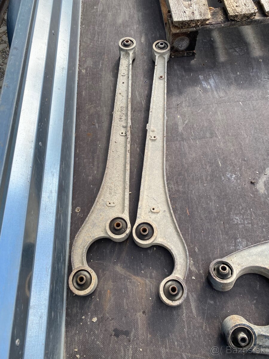 Rozpredám suzuki jimny 1.3 - 10