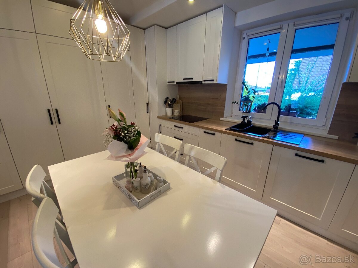 RK EXPRES- na predaj rodinný dom v Handlovej. - 10