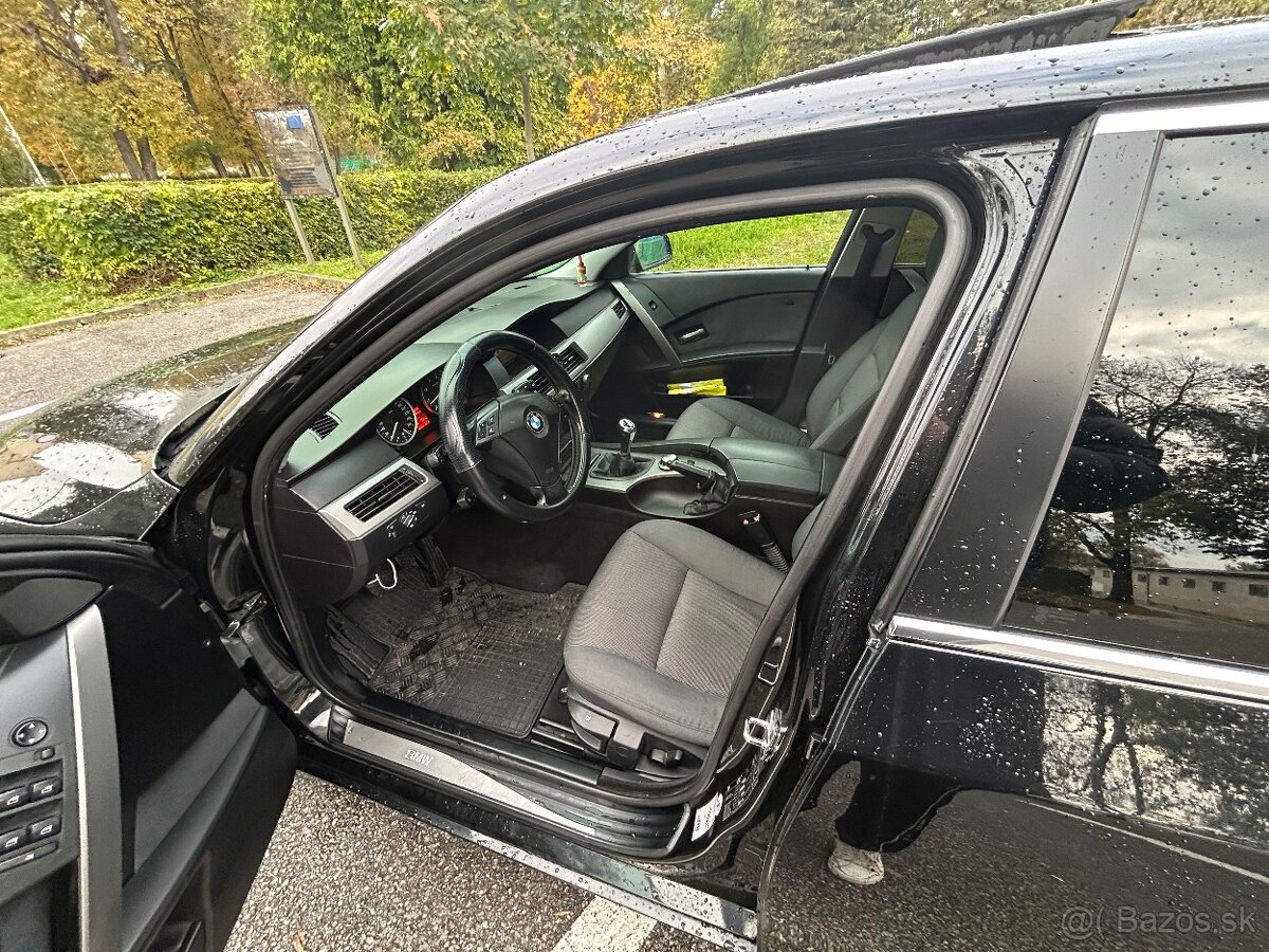 BMW e60 520i 2004 - 10