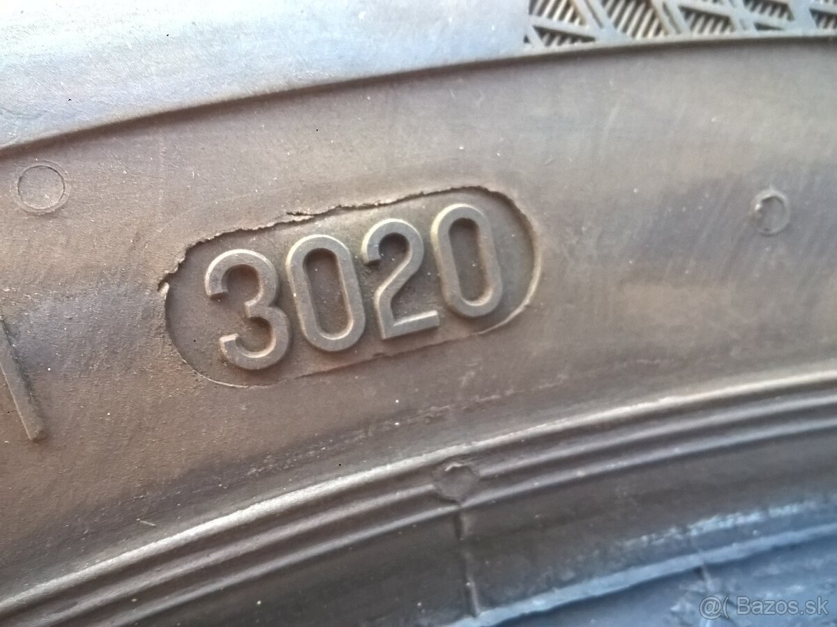 2 ks ZIMNÉ 185/60 R16 86H CONTINENTAL 7 mm 2020 LEN 15-€/kus - 10