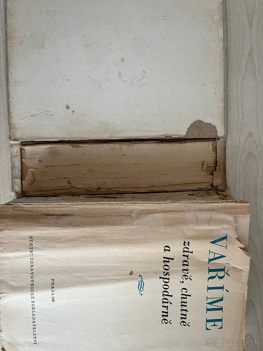 Kucharska kniha z 1961: "Varime zdrave, chutne a hospodarne - 10