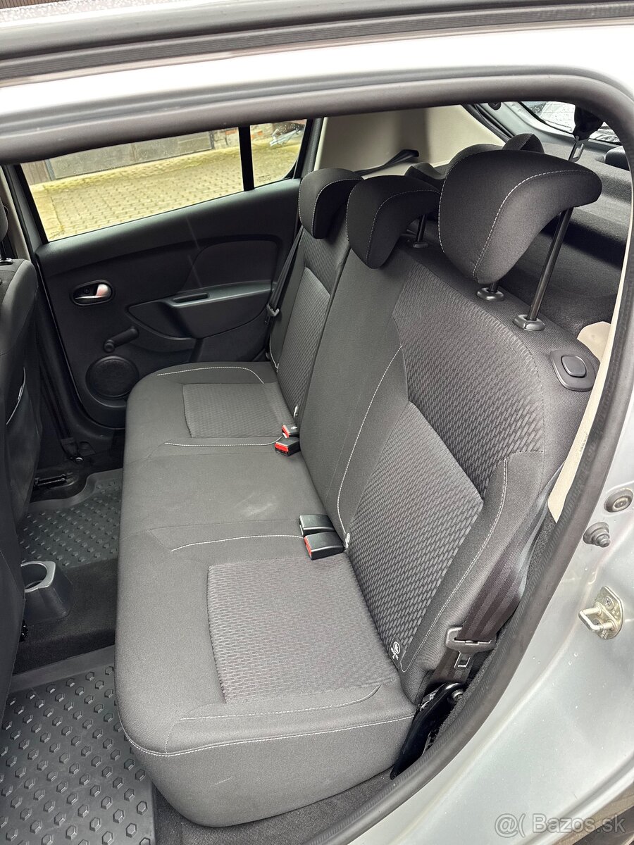 Dacia Sandero 1.2 r.v. 2017 - 10