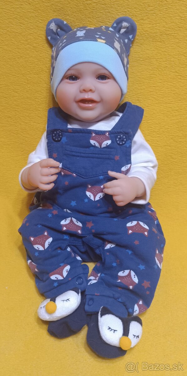 Realisticka bábika chlapec Max - 10