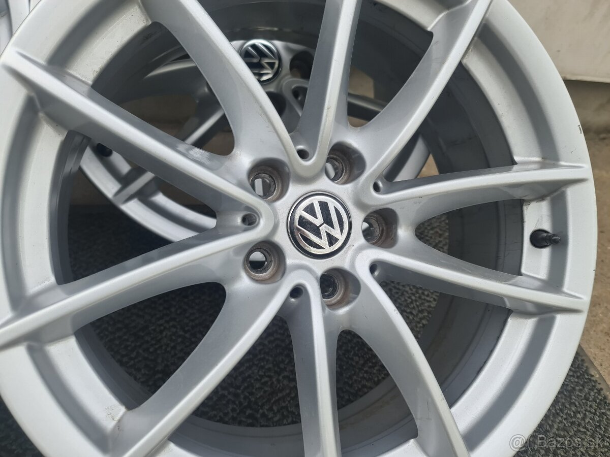 ALU DISKY 5X112 R18 7,0J ET22 - 10