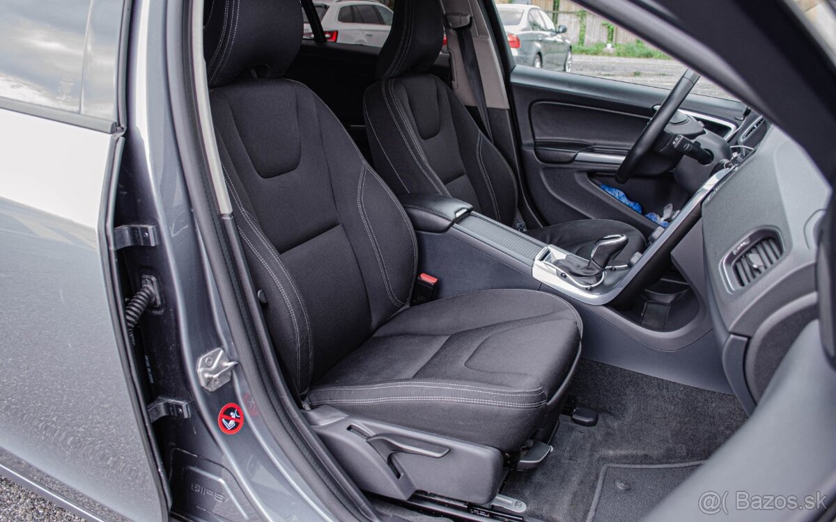 Volvo V60 D4 AT8 Webasto - 10