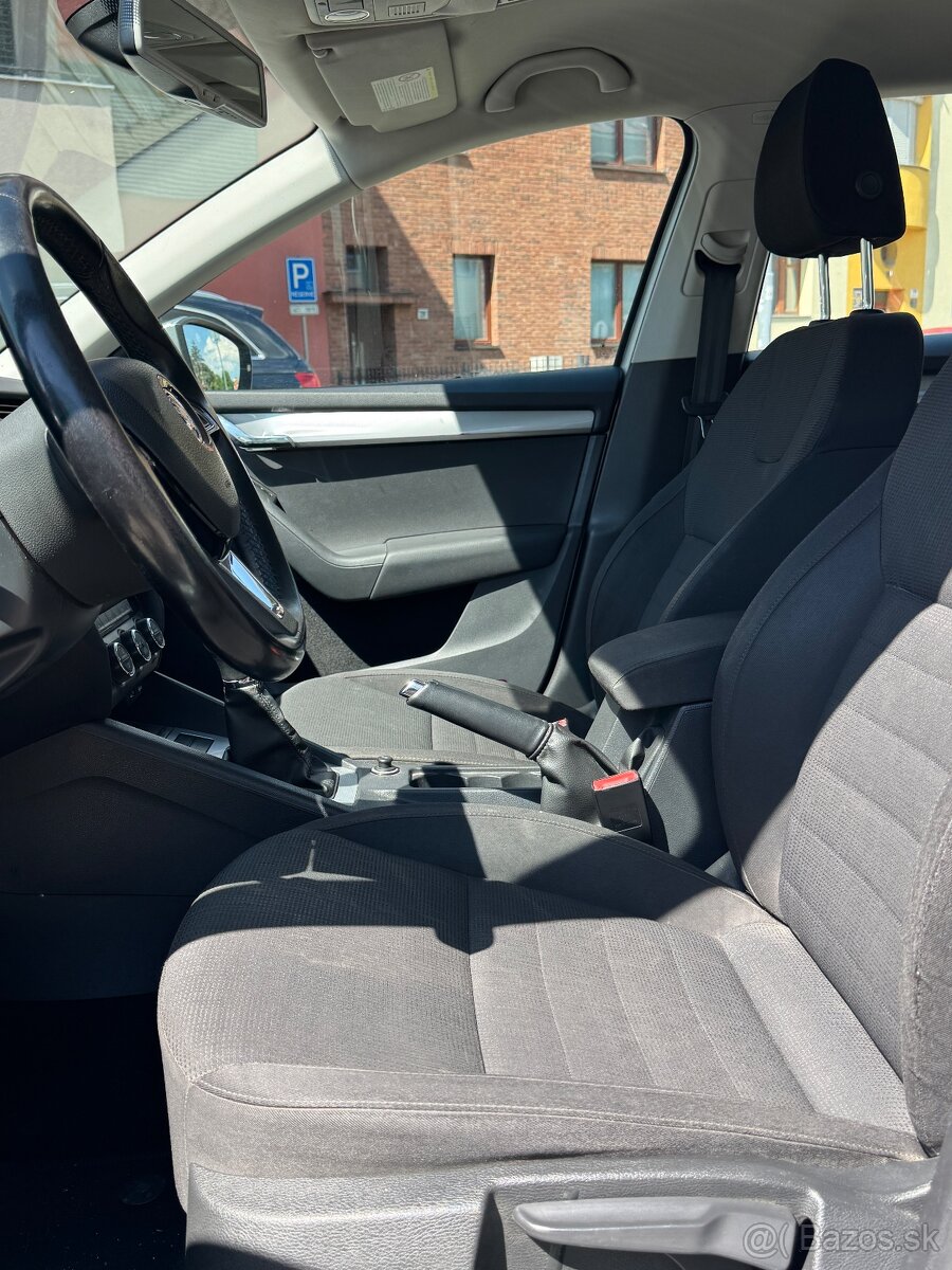 Škoda Octavia, 2.0 TDi ČR digi klima - 10