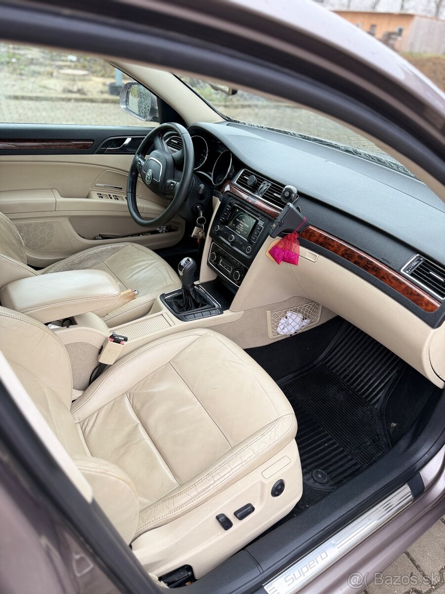 Škoda superb 2 2.0tdi 125kw - 10