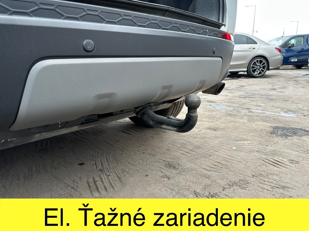 Land Rover Discovery Sport - 10