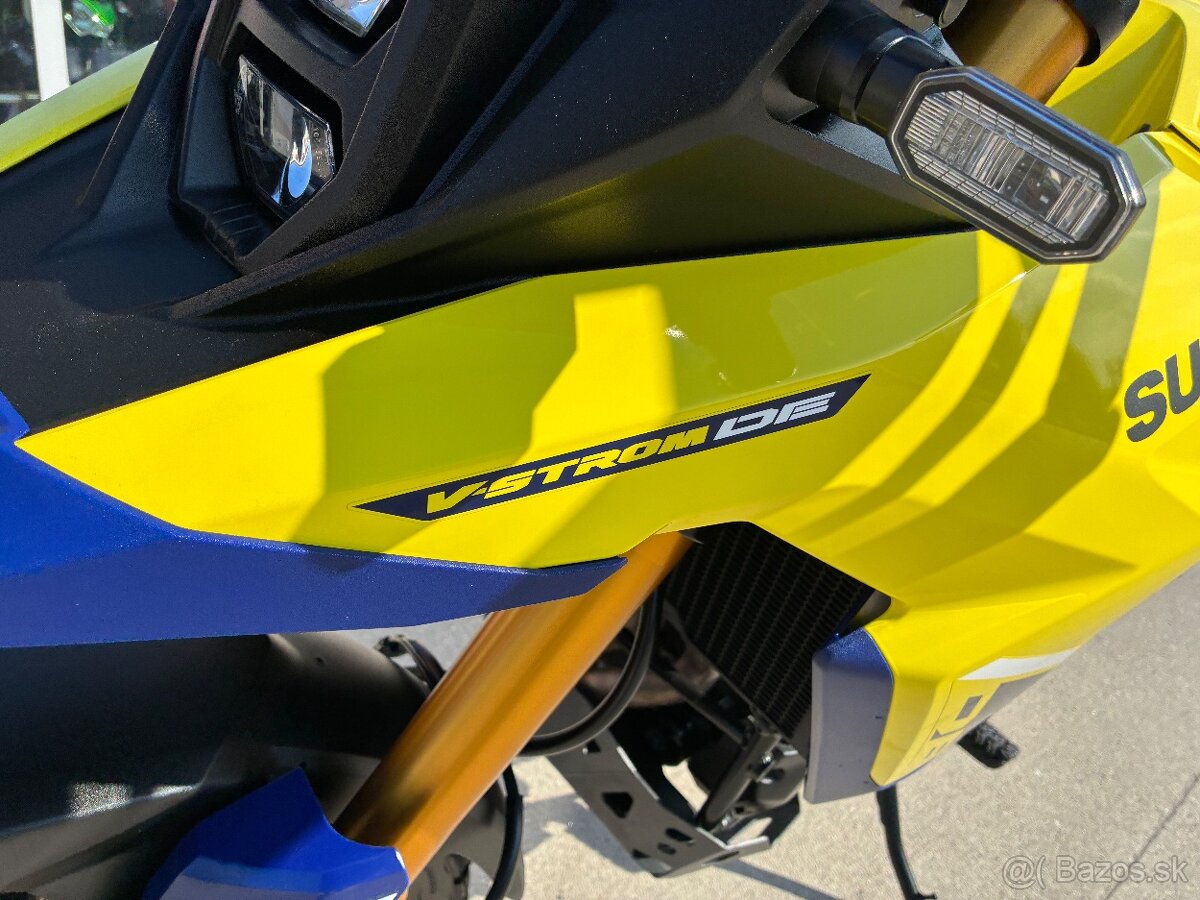 Suzuki Vstrom 800 DE - 10