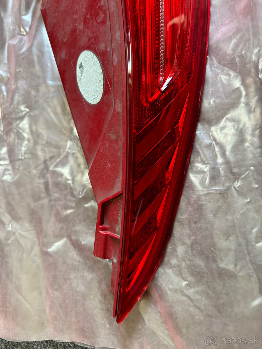 Ľavé zdané svetlo 991 - 10