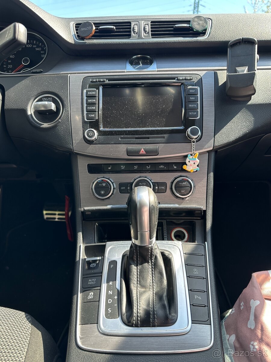VW PASSAT COMBI 2.0TDI 2014 - 10